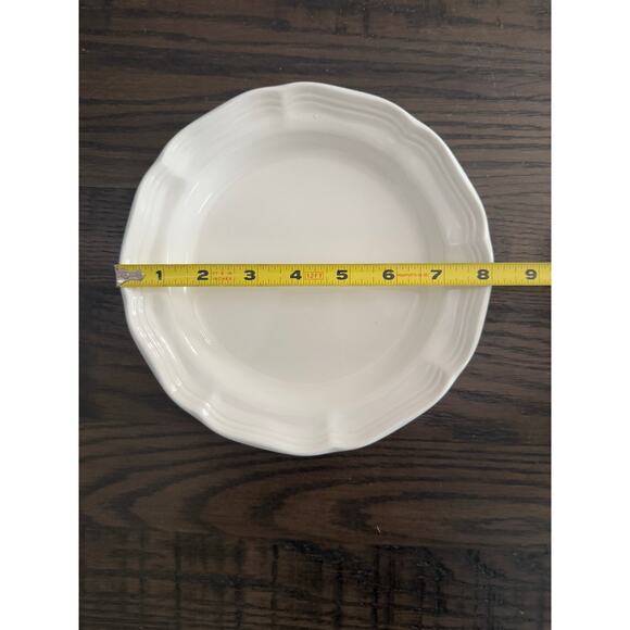 Mikasa French Countryside F9000 8” Salad Plates – Set of 6 - White ( set 2) - Picture 8 of 8